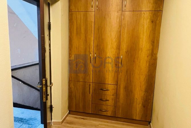 Shtepi me qera Apartament ne Tirane, 2+1, Mobilimi E mobiluar, Pagesa 600  Euro.