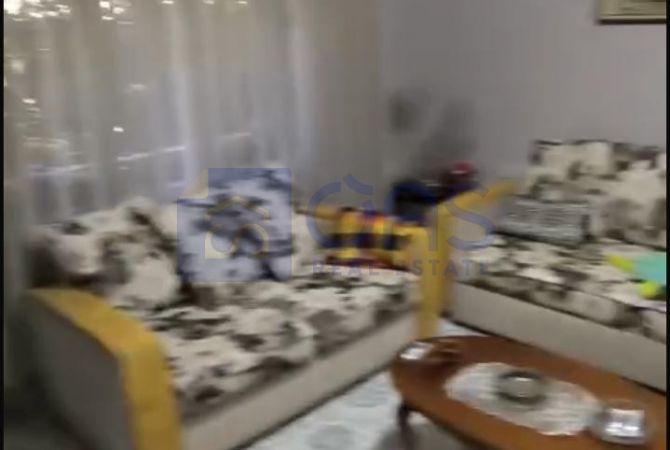 Shtepi me qera 1+1 ne Tirane - 420 Euro