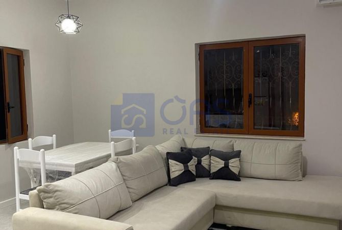 Shtepi me qera 2+1 ne Tirane - 500 Euro