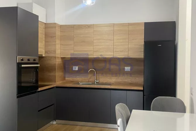 Shtepi me qera 2+1 ne Tirane - 550 Euro