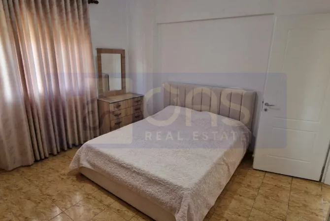 Shtepi me qera 2+1 ne Tirane - 550 Euro