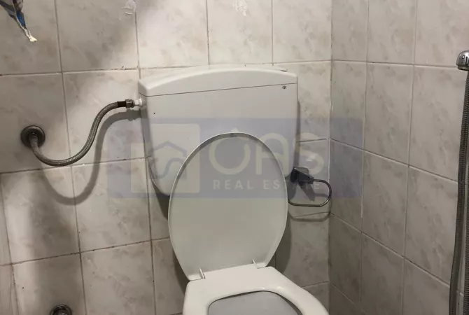 Shtepi me qera Apartament ne Tirane, 1+1, Mobilimi E mobiluar, Pagesa 45,000  Leke.