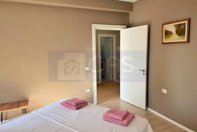Shtepi me qera Apartament ne Tirane, 1+1, Mobilimi E mobiluar, Pagesa 690  Euro.
