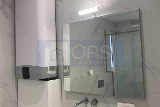 Shtepi me qera Apartament ne Tirane, 2+1, Mobilimi E mobiluar, Pagesa 900  Euro.