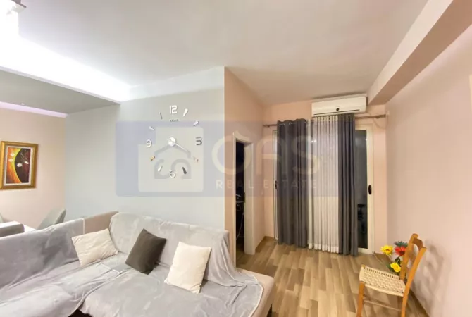 Shtepi me qera 2+1 ne Tirane - 550 Euro