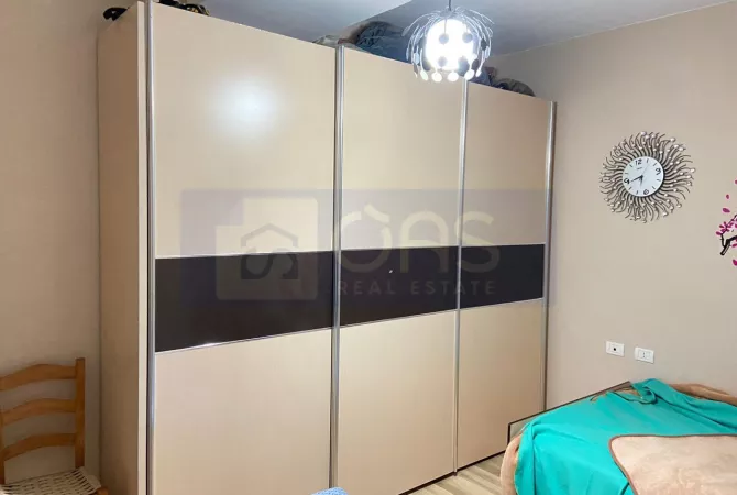 Shtepi me qera Apartament ne Tirane, 2+1, Mobilimi E mobiluar, Pagesa 550  Euro.