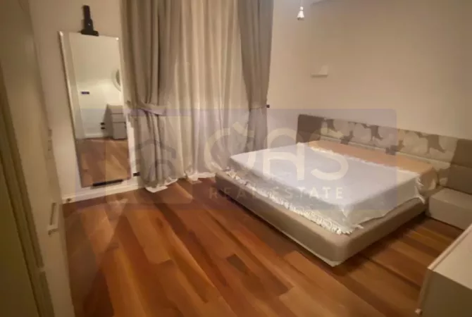 Shtepi me qera Apartament ne Tirane, 1+1, Mobilimi E mobiluar, Pagesa 600  Euro.