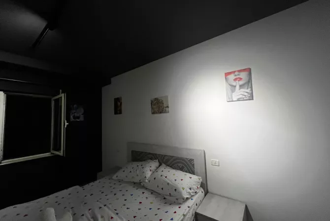 Shtepi me qera Apartament ne Tirane, 2+1, Mobilimi E mobiluar, Pagesa 600  Euro.