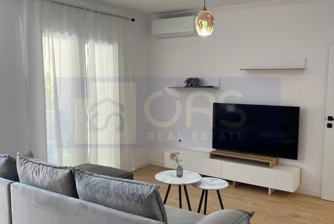 Shtepi me qera Apartament ne Tirane, 2+1, Mobilimi E mobiluar, Pagesa 950  Euro.