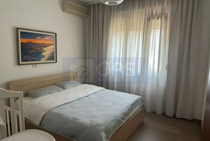 Shtepi me qera 2+1 ne Tirane - 750 Euro