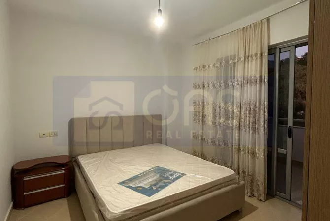 Shtepi me qera 1+1 ne Tirane - 380 Euro