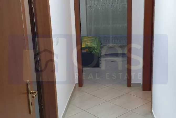 Shtepi me qera Apartament ne Tirane, 2+1, Mobilimi E mobiluar, Pagesa 450  Euro.