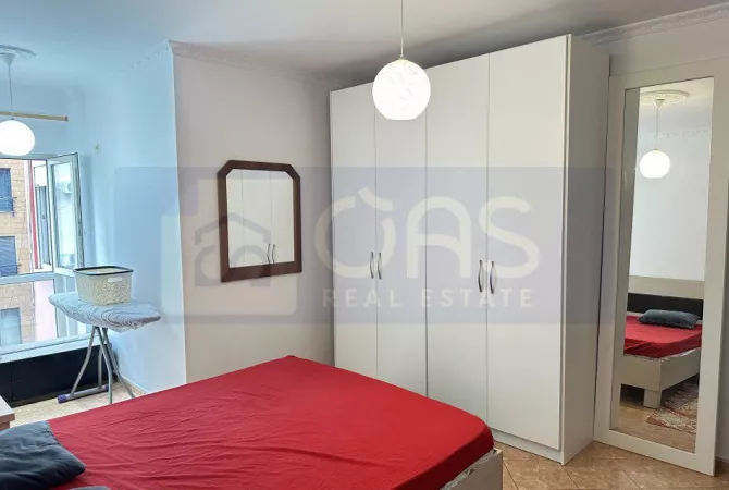 Shtepi me qera 2+1 ne Tirane - 700 Euro