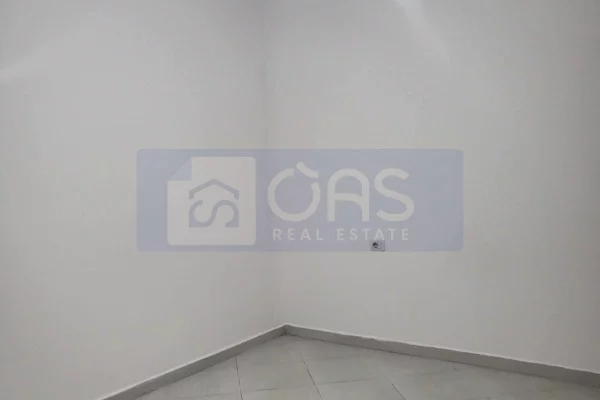 Shtepi me qera 2+1 ne Tirane - 650 Euro