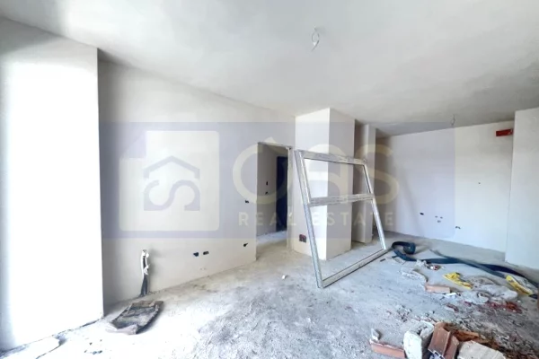 Shtepi ne shitje 2+1 ne Tirane - 120,000 Euro