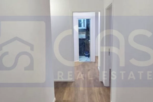 Shtepi ne shitje Apartament ne Tirane, 2+1, Mobilimi Pjeserisht e mobiluar, Pagesa 218,000  Euro.
