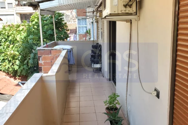 Shtepi ne shitje Apartament ne Tirane, 3+1, Mobilimi E mobiluar, Pagesa 225,000  Euro.