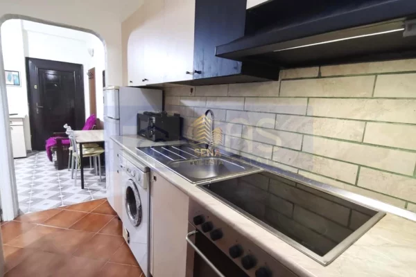 Shtepi me qera 1+1 ne Tirane - 450 Euro