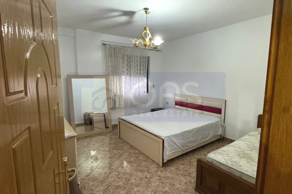 Shtepi me qera 2+1 ne Tirane - 450 Euro