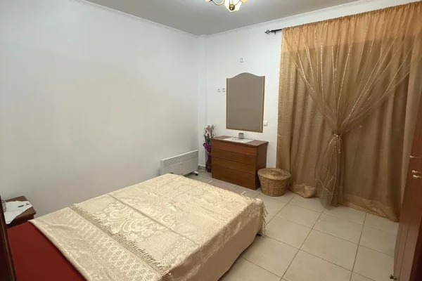 Shtepi me qera Apartament ne Tirane, 2+1, Mobilimi E mobiluar, Pagesa 550  Euro.