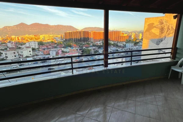 Shtepi me qera Apartament ne Tirane, 2+1, Mobilimi E mobiluar, Pagesa 550  Euro.