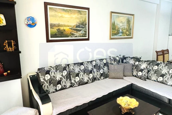 Shtepi me qera 2+1 ne Tirane - 550 Euro