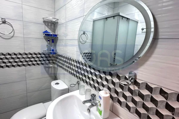 Shtepi me qera Apartament ne Tirane, 1+1, Mobilimi E mobiluar, Pagesa 520  Euro.