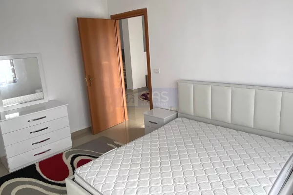 Shtepi me qera 1+1 ne Tirane - 400 Euro