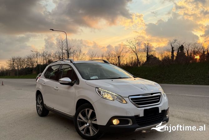 Makina ne shitje ne Tirane - 6,000 Euro