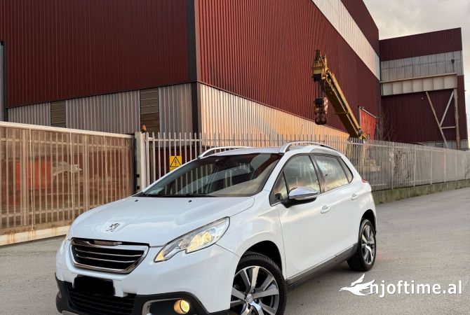 Auto in Vendita  a Tirana - 6,000 Euro