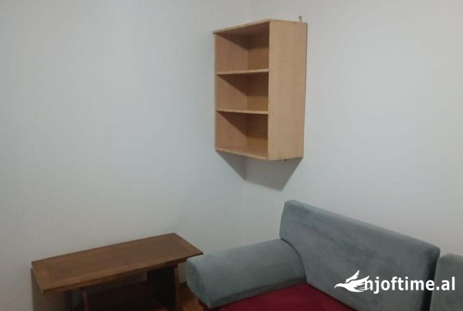 Shtepi me qera 2+1 ne Tirane - 500 Euro