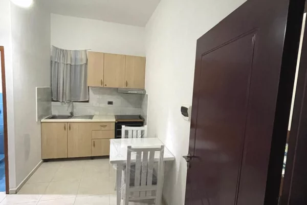 Shtepi me qera 1+1 ne Tirane - 350 Euro