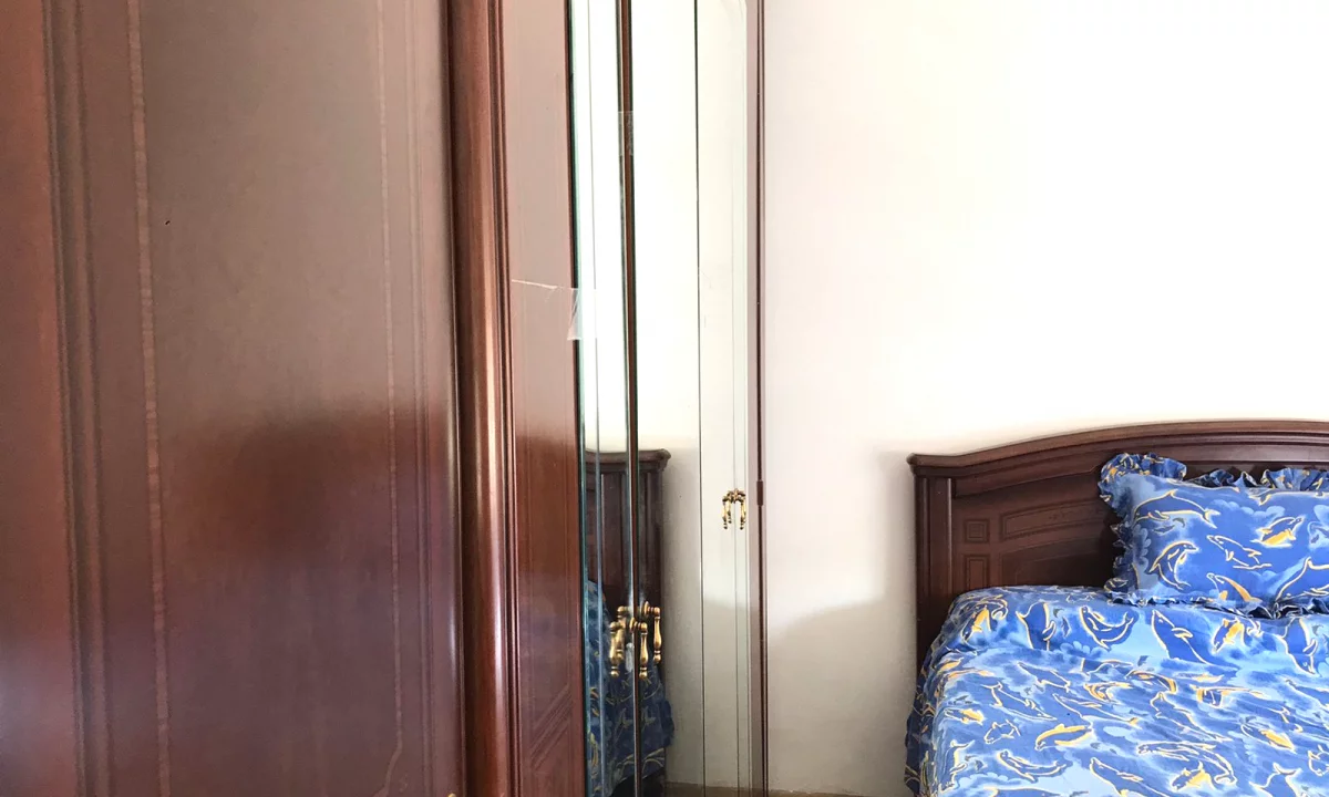 Shtepi me qera Apartament ne Tirane, 1+1, Mobilimi E mobiluar, Pagesa 35,000  Leke.