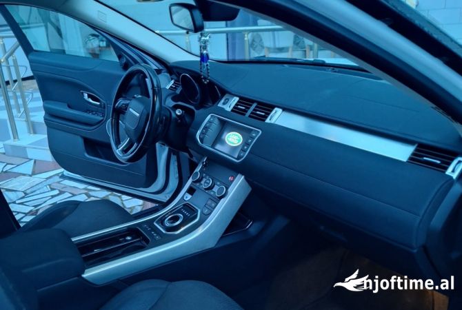 Makina ne shitje ne Fier, Land Rover, 2016 Diesel,Kambio Automatik Pagesa 15,200  Euro.