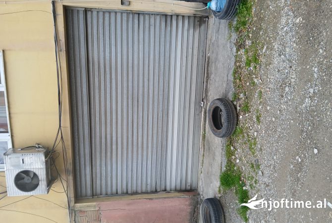 Jepet me qera Garazhd