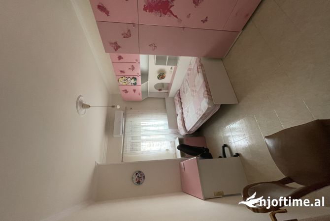 Shtepi me qera 2+1 ne Tirane - 70,000 Leke