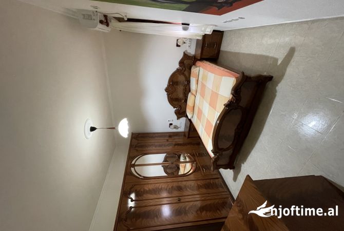 Shtepi me qera 2+1 ne Tirane - 70,000 Leke