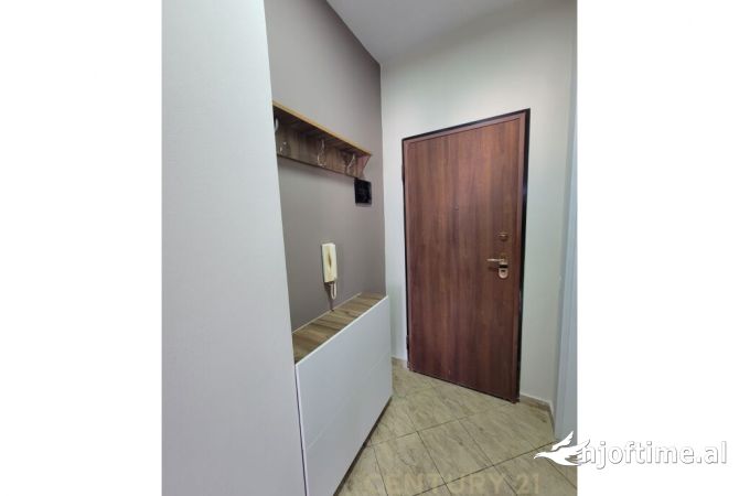 Shtepi me qera Apartament ne Tirane, Garsoniere, Mobilimi E mobiluar, Pagesa 350  Euro.