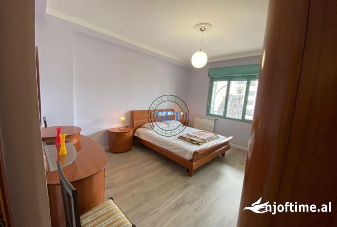 Shtepi me qera 1+1 ne Durres - 450 Euro