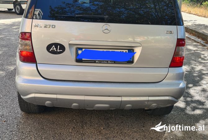 Makina ne shitje  ne Tirane - 5,000 Euro