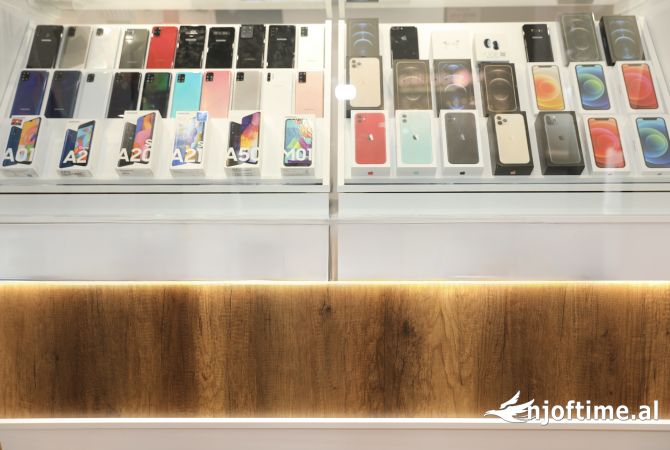 Mobilje dhe Elektroshtepiake  ne Tirane - 1,900 Euro
