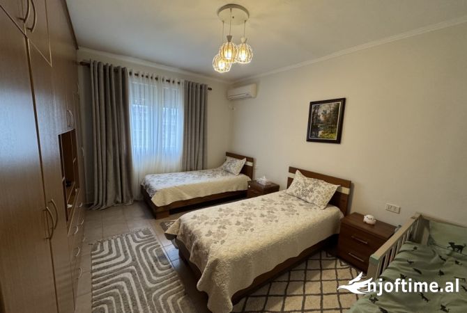 Shtepi ne shitje 2+1 ne Tirane - 98,000 Euro