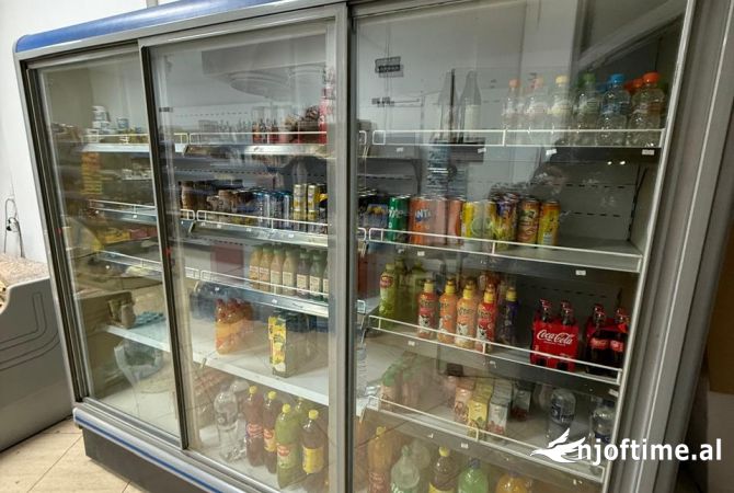 Pajisje biznesi ne shitje  ne Tirane - 3,000 Euro