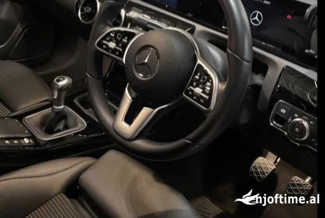 Makina ne shitje ne Tirane, Mercedes-Benz, 2019 Benzine,Kambio Manual Pagesa 16,500  Euro.