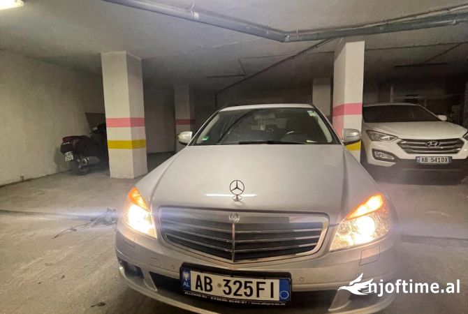Auto in Vendita  a Tirana - 5,300 Euro