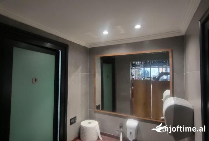 Bar/Restorant ne Rruga e Dibres, Tirane - 599,000Euro | 156 m2