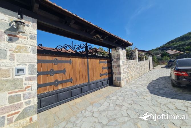 House for Sale 2+1 in Tirana - 190,000 Euro