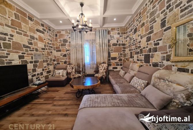 House for Sale 2+1 in Tirana - 190,000 Euro