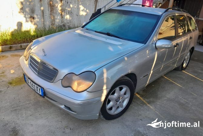 Makina ne shitje ne Tirane, Mercedes-Benz, 2003 Diesel,Kambio Automatik Pagesa 2,800  Euro.