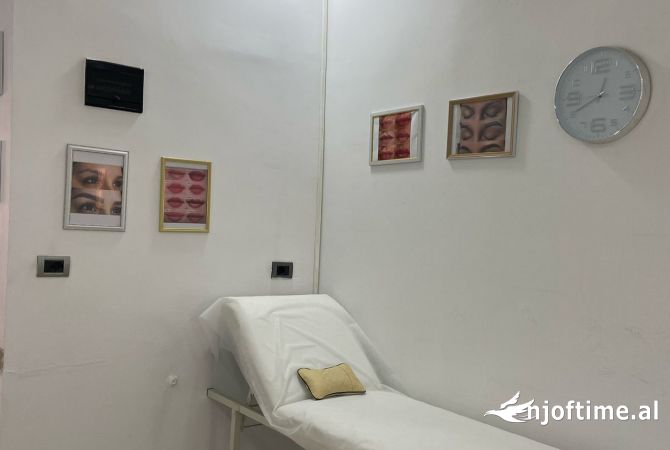 Ambient biznesi me qera 1+1 ne Tirane - 450 Euro